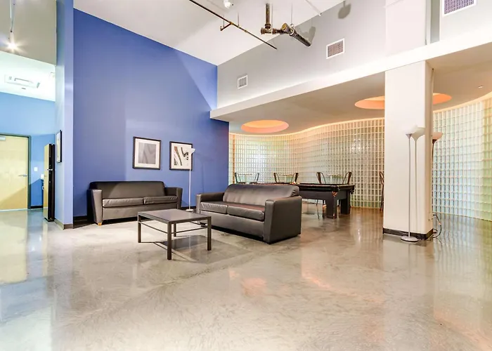 West Loop - Views With In & Out Parking 4 * Chicago